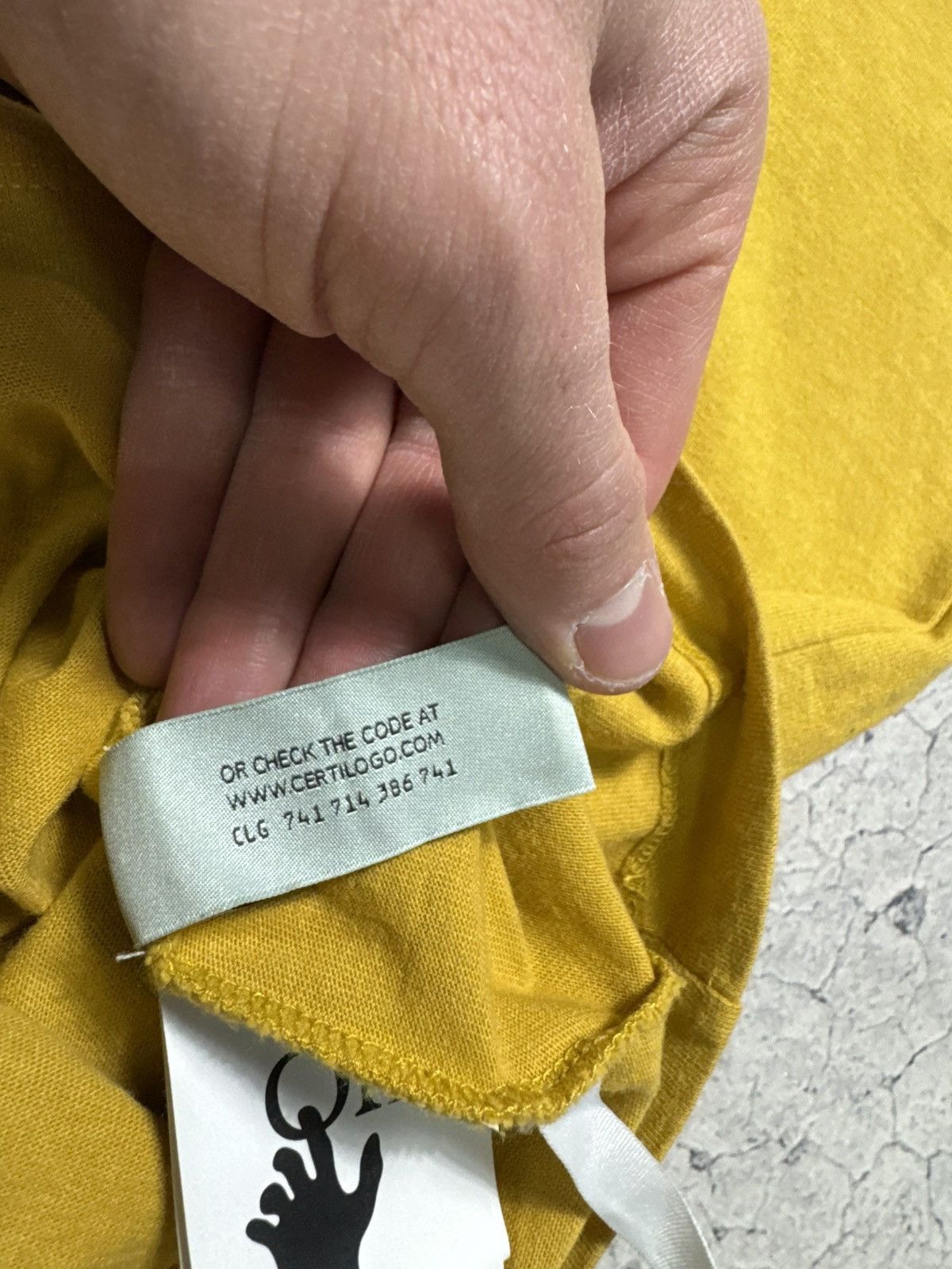 Off-White Off-White Luxury T-Shirt Big Logo Size S Size US S / EU 44-46 / 1 - 8 Thumbnail