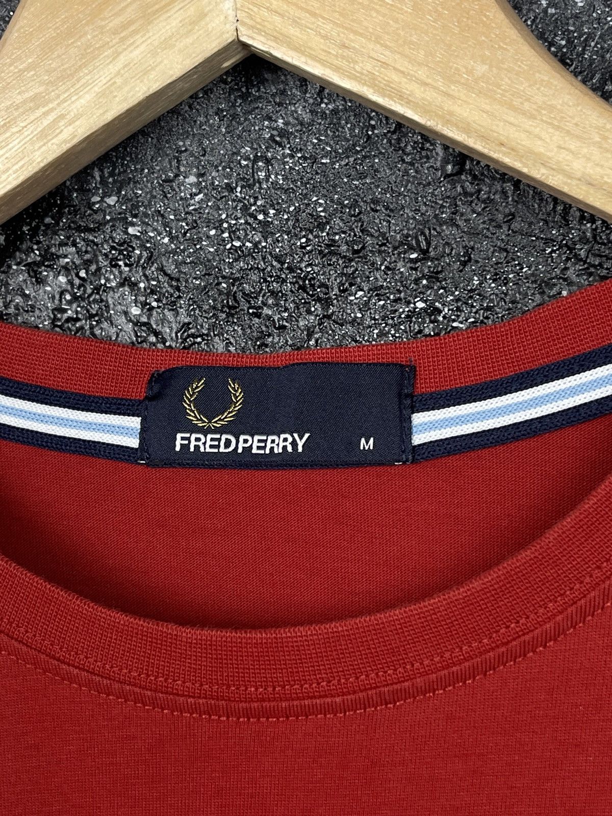 Fred Perry Fred Perry Y2K Casual Basic T-Shirt Men’s Size Medium Size US M / EU 48-50 / 2 - 4 Thumbnail