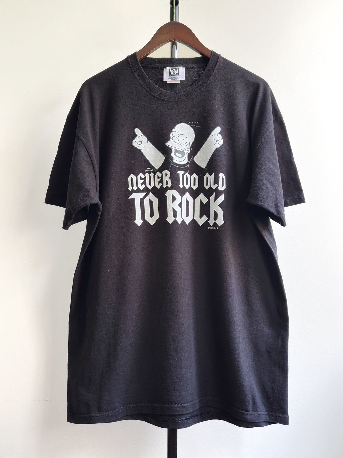 The Simpsons VINTAGE Y2K THE SIMPSONS NEVER TOO OLD TO ROCK PROMO TEE Size US XXL / EU 58 / 5 - 1 Thumbnail