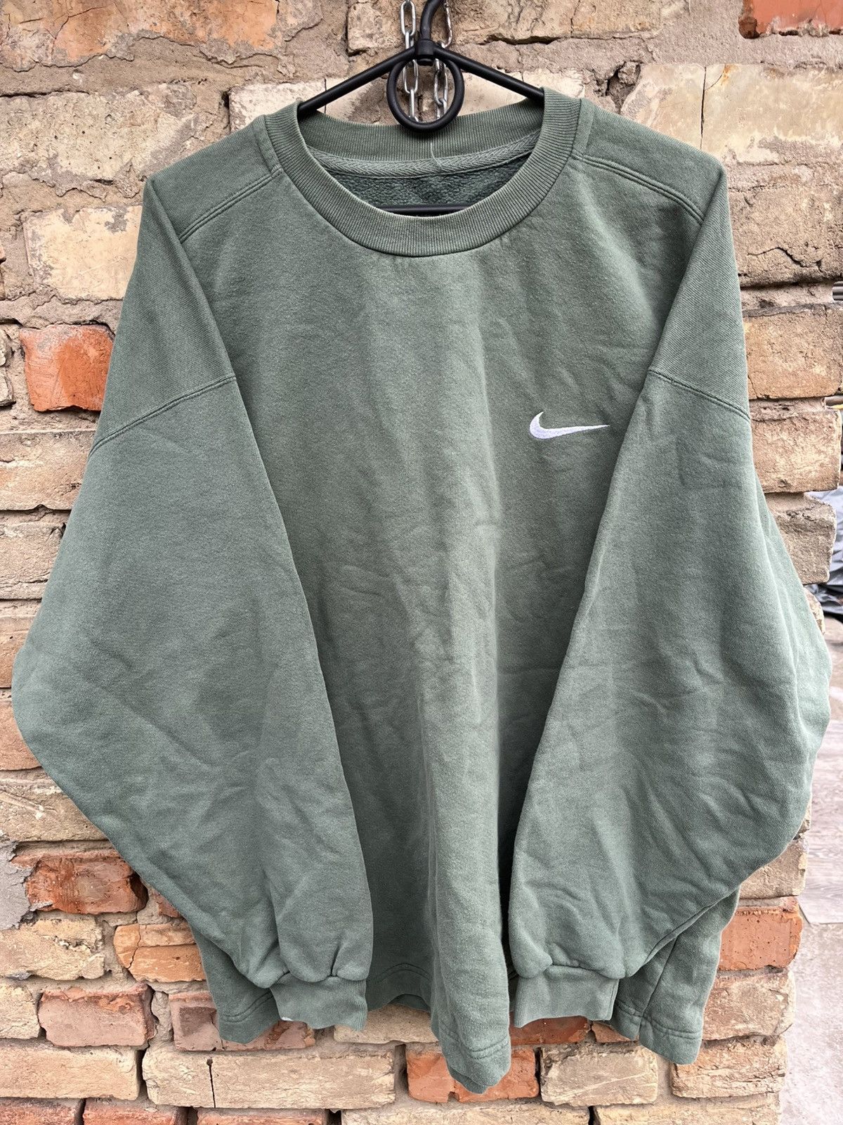 Japanese Brand × Nike 90s Nike Vintage Oversized Boxy Distressed Faded Sweatshirt Size US XL / EU 56 / 4 - 4 Thumbnail