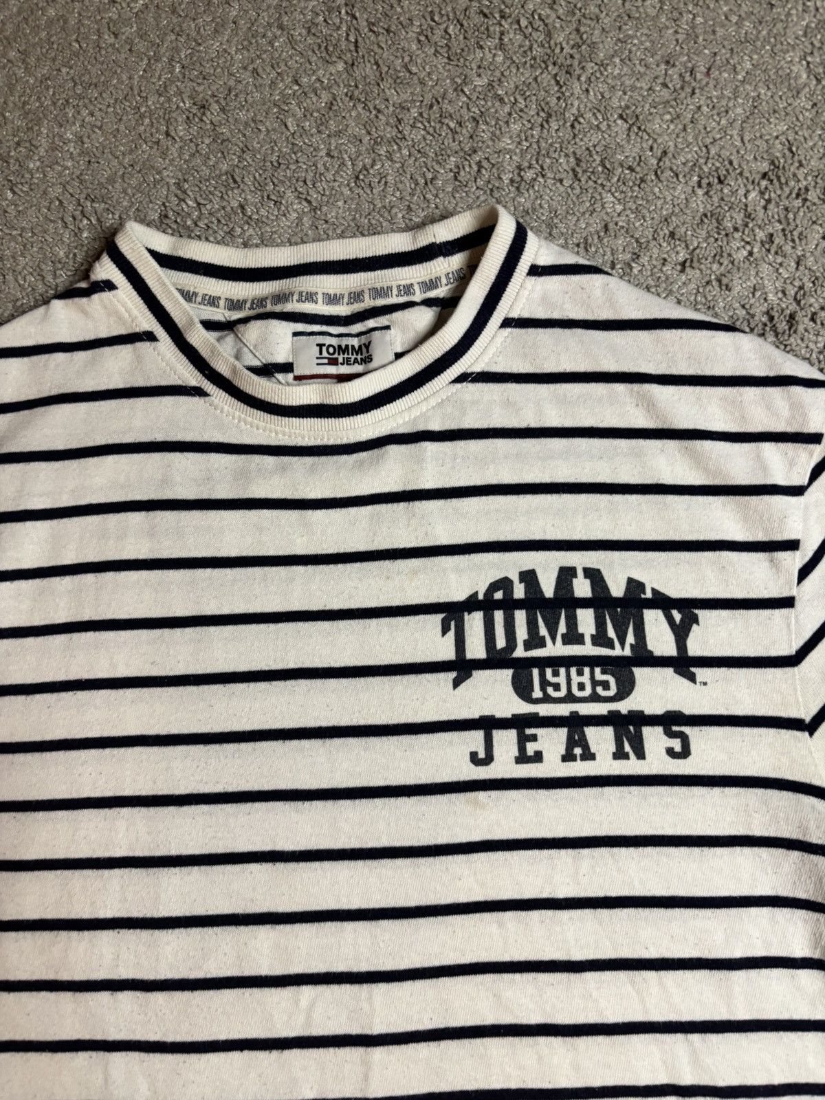Tommy Jeans Tommy Jeans T-shirt Size US M / EU 48-50 / 2 - 2 Thumbnail