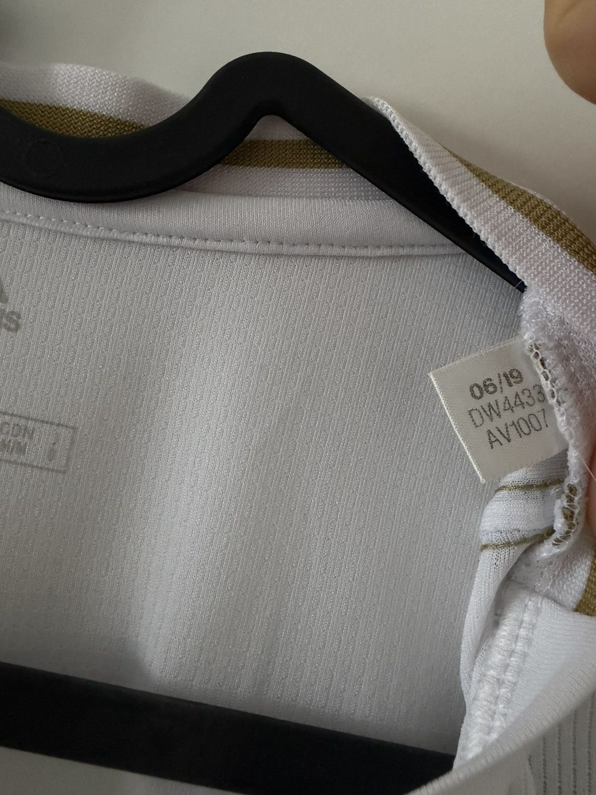 Real Madrid adidas 2019/2020 domowa — zdjęcie 5