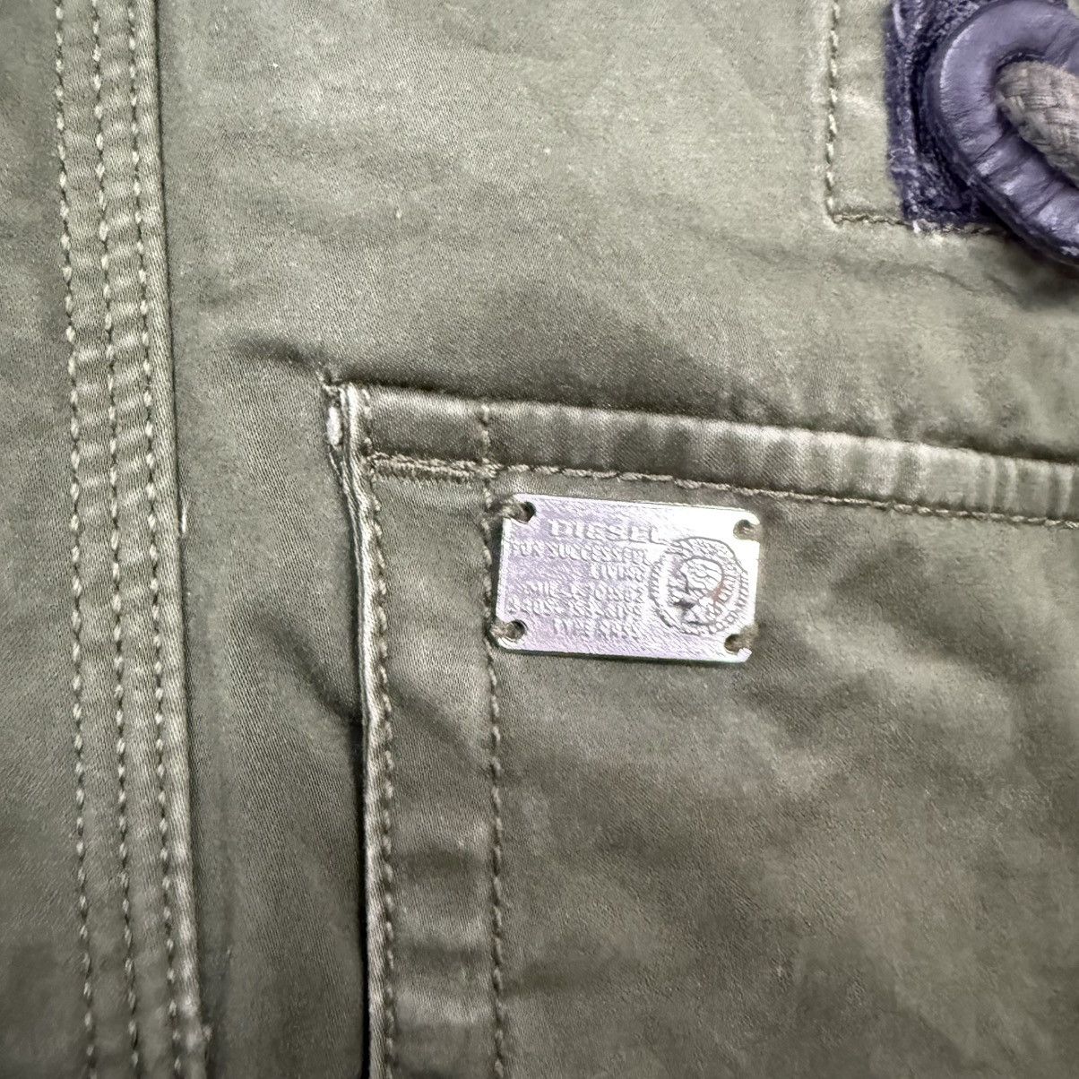 Diesel Vintage DIESEL Military Parka Jacket Khaki Rare USA Size S Size US S / EU 44-46 / 1 - 7 Thumbnail