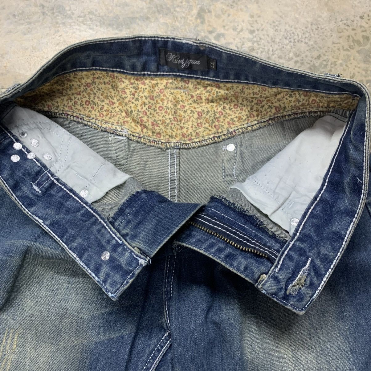 Japanese Brand × Vintage Flare KARI JYUA JEAN Clawmark Distressed Fade Jean Size US 31 - 12 Thumbnail