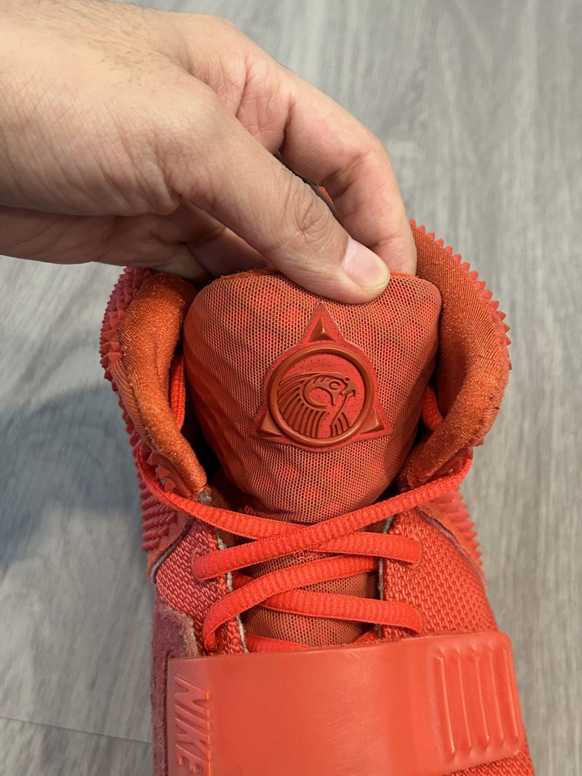 Kanye West Kanye West X Nike Air Yeezy 2 SP Red October Size 10.5 Size US 10.5 / EU 43-44 - 17 Thumbnail