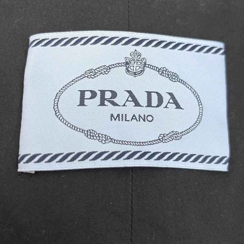 Prada Prada Black classic triangle down jacket 2502-Nextarrow Size US XXS / EU 40 - 5 Thumbnail