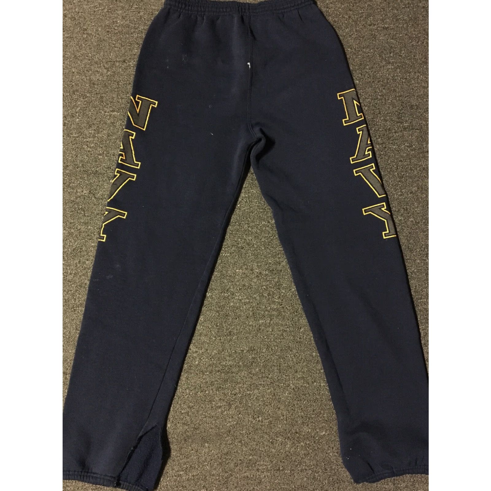 Soffe Soffe Sweatpants Vintage 90s US Navy Thrashed Distressed Navy Blue Sweatpants Men S Pant Casual Activewear US Navy Grunge 80s 90s Mens Size US 29 - 2 Thumbnail