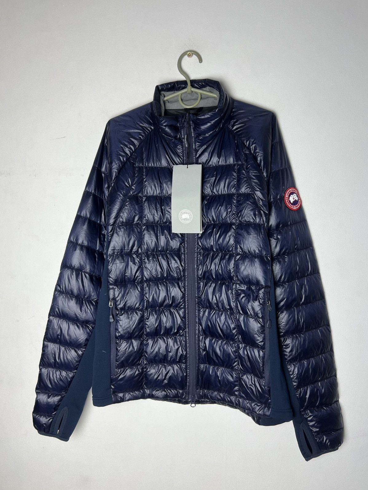 Canada Goose CANADA GOOSE Hybridge Lite Down Puffer Jacket Size US L / EU 52-54 / 3 - 1 Thumbnail
