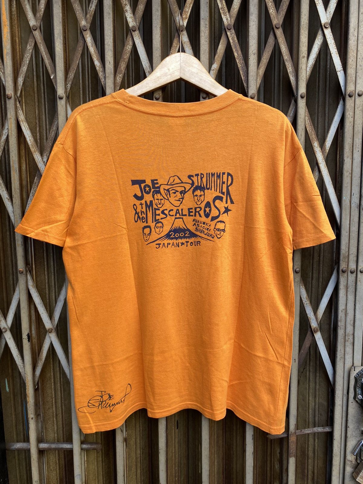 Band Tees Vintage Joe Strummer Last Japan Tour 2002 Tee Size US L / EU 52-54 / 3 - 3 Thumbnail
