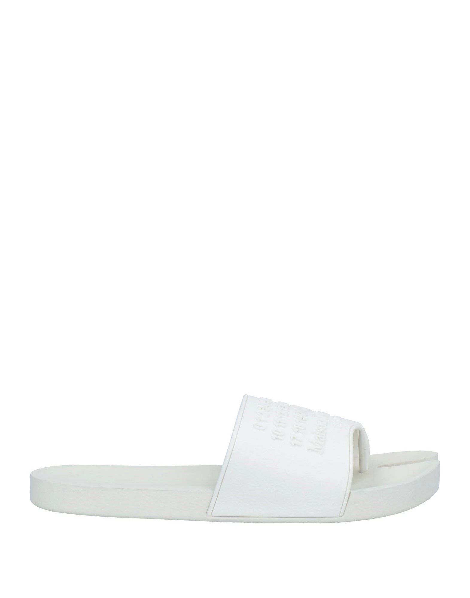 image of Maison Margiela O1Mle0524 Tabi Sliders In White, Women's (Size 6)