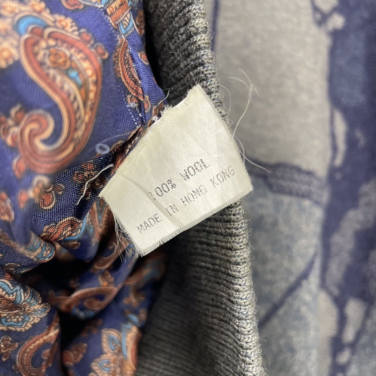 Japanese Brand Vintage Japanese Brand Comoda Printed Jacket Size US M / EU 48-50 / 2 - 7 Thumbnail