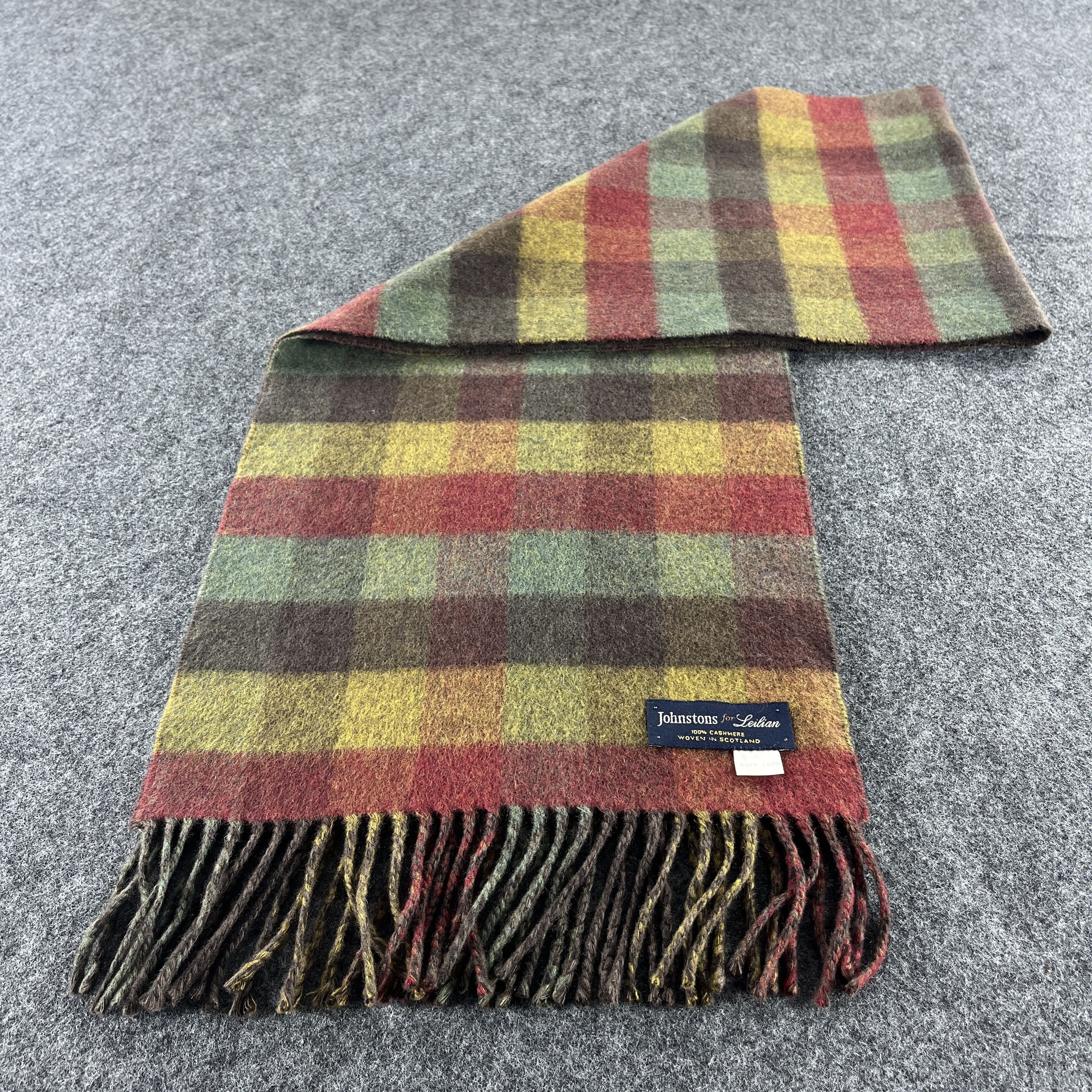 Johnstons Of Elgin Johnstons for Leilian Scarf / Muffler / Neckwear T1151 Size ONE SIZE - 3 Thumbnail