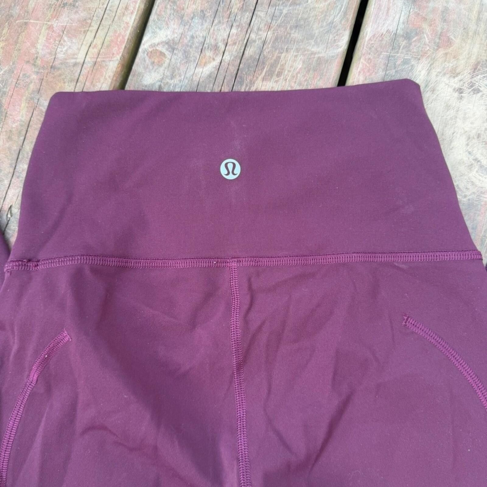 Lululemon Lululemon High Rise Mesh Panel Leggings Size 26" / US 2 / IT 38 - 4 Thumbnail