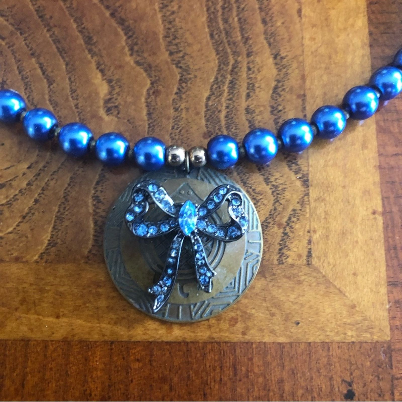Handmade Handcrafted repurpose antique brass medallion Pearl necklace Size ONE SIZE - 11 Thumbnail