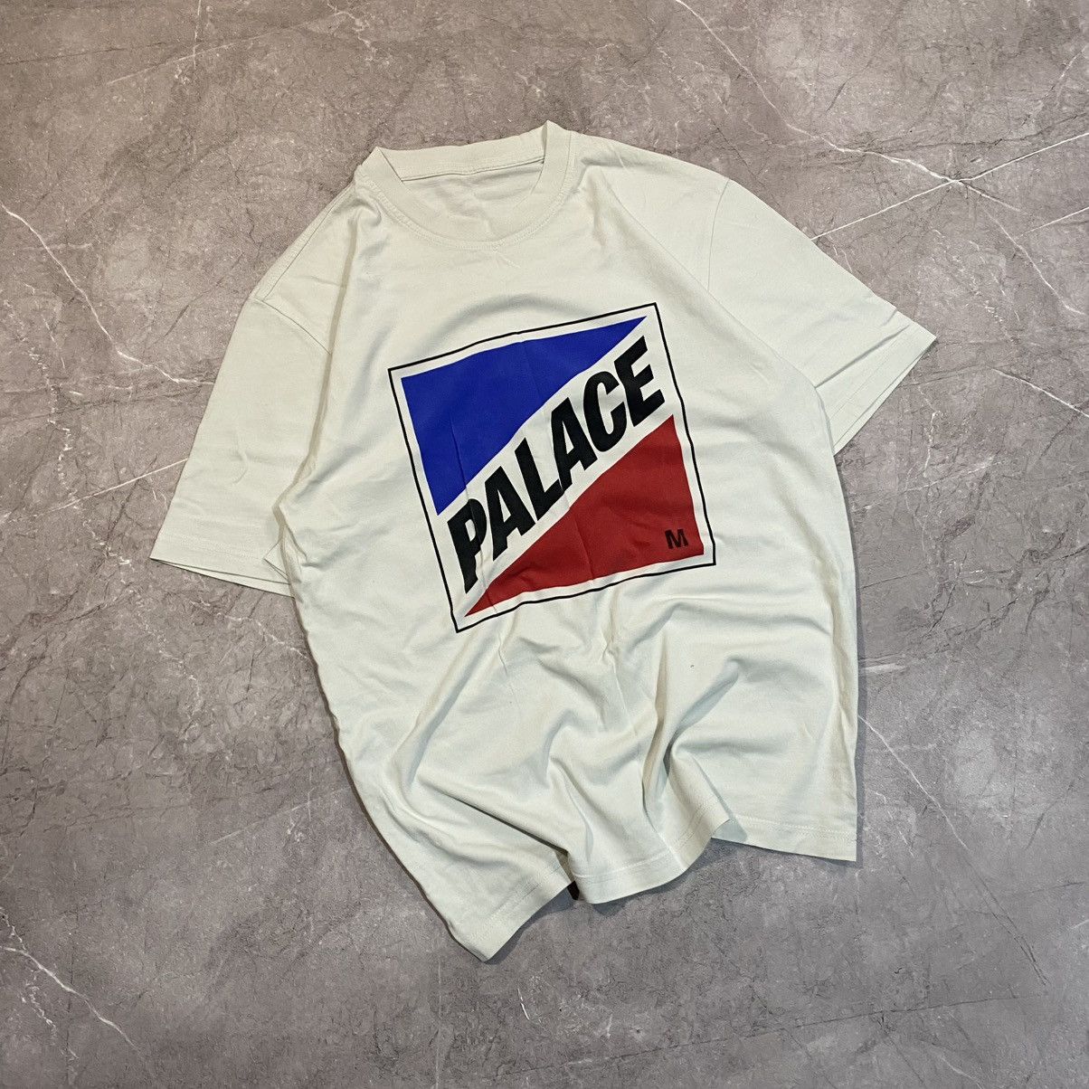 Palace VINTAGE PALACE TEE BIG LOGO Size US M / EU 48-50 / 2 - 1 Thumbnail