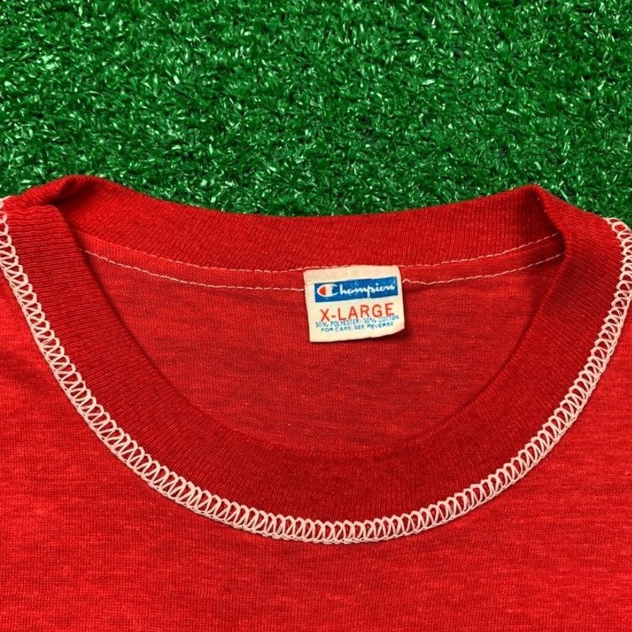 Nike VINTAGE Nike T-Shirt USA 70s 80s 90s Bar XL Red Crew Neck Short Sleeve Graphic Tee Men Size US XL / EU 56 / 4 - 4 Thumbnail