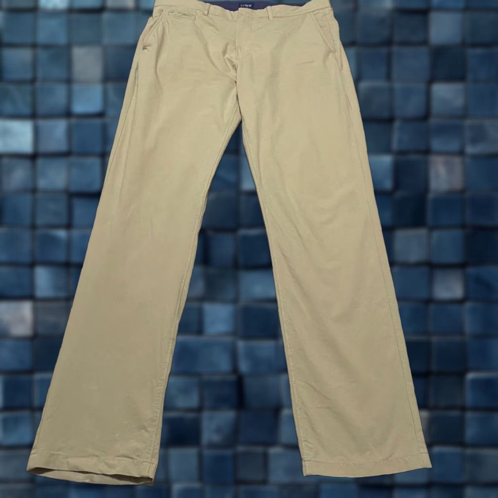 J.Crew J. Crew Mens Pants Size 33x32 Solid Beige Chino Straight Stretch Business Casual Size US 33 - 1 Thumbnail