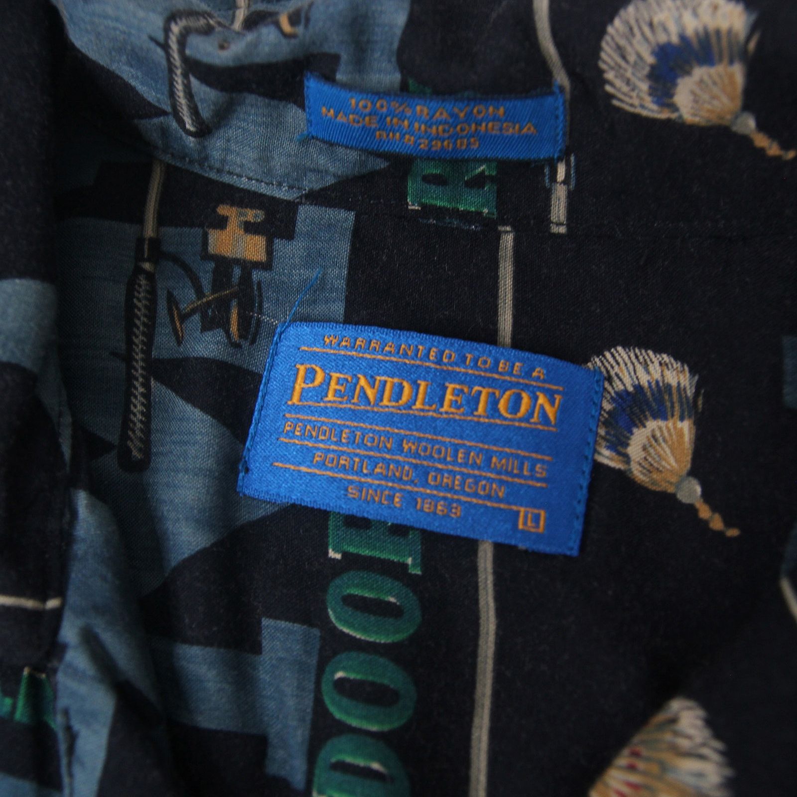 Pendleton Pendleton %100 Rayon Allover Print Camp Fishing Shirt Size US L / EU 52-54 / 3 - 4 Thumbnail