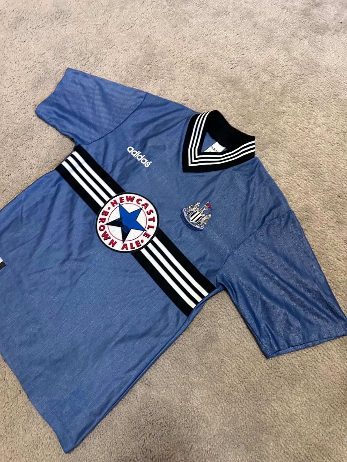 Adidas NEWCASTLE UNITED 1996/1997 AWAY FOOTBALL SHIRT ADIDAS JERSEY Size US XL / EU 56 / 4 - 4 Thumbnail