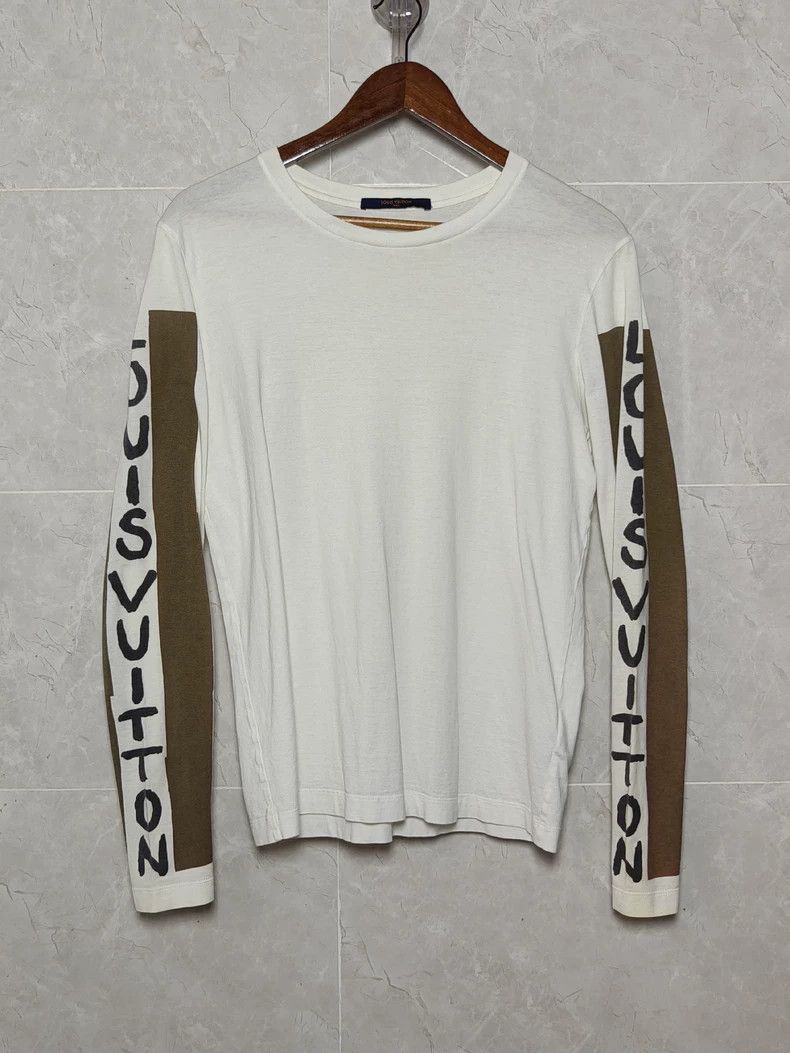 Louis Vuitton LOUIS VUITTON long sleeves 2501-Nextarrow Size US S / EU 44-46 / 1 - 1 Thumbnail