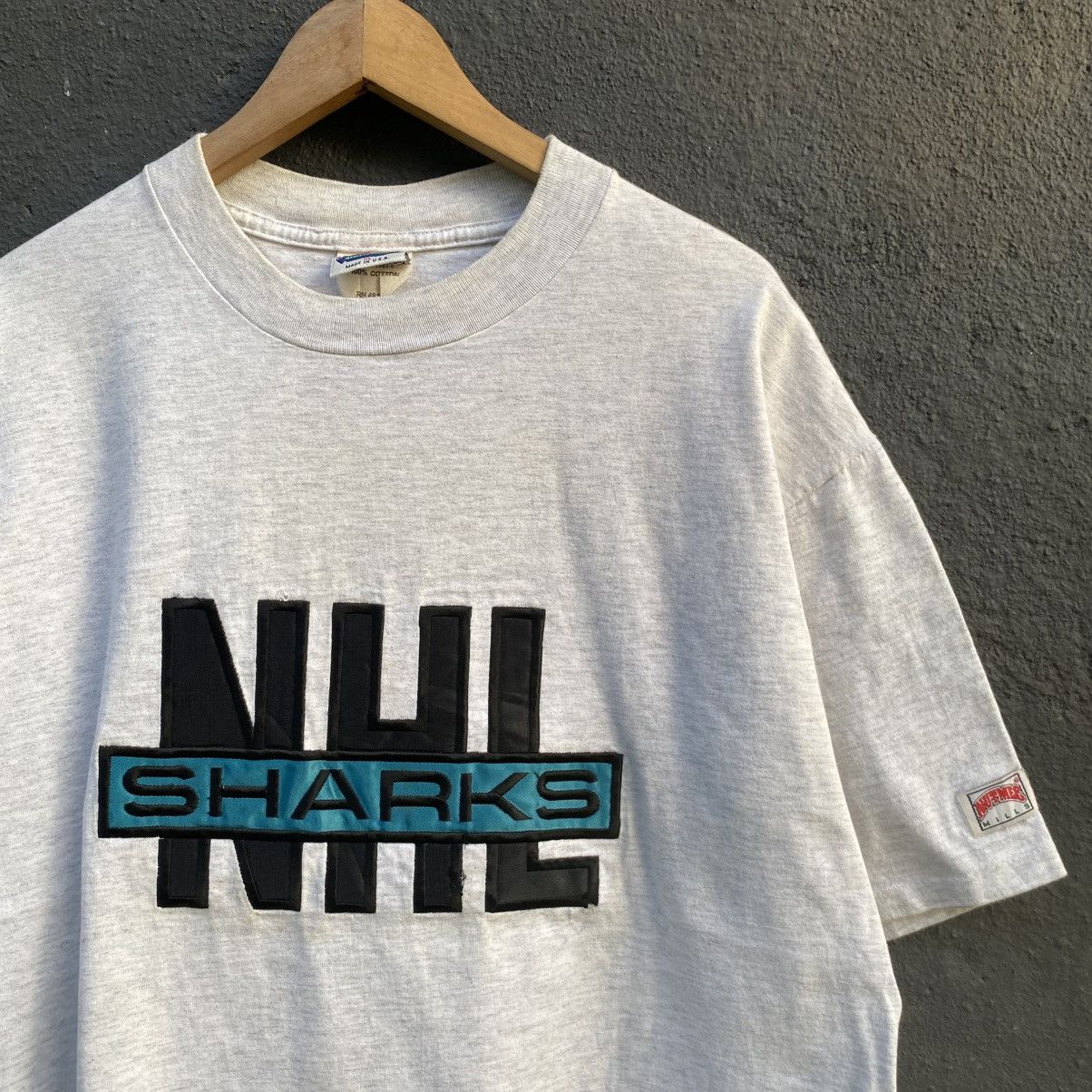 Nutmeg Thrashed 90s Nutmeg NHL SHARK Tee Size US XL / EU 56 / 4 - 2 Thumbnail