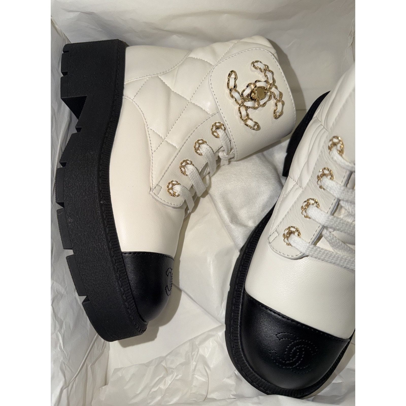 Chanel Chanel 24B White Quilt Gold CC Chain Combat Boots 37c Size US 6 / IT 36 - 10 Thumbnail
