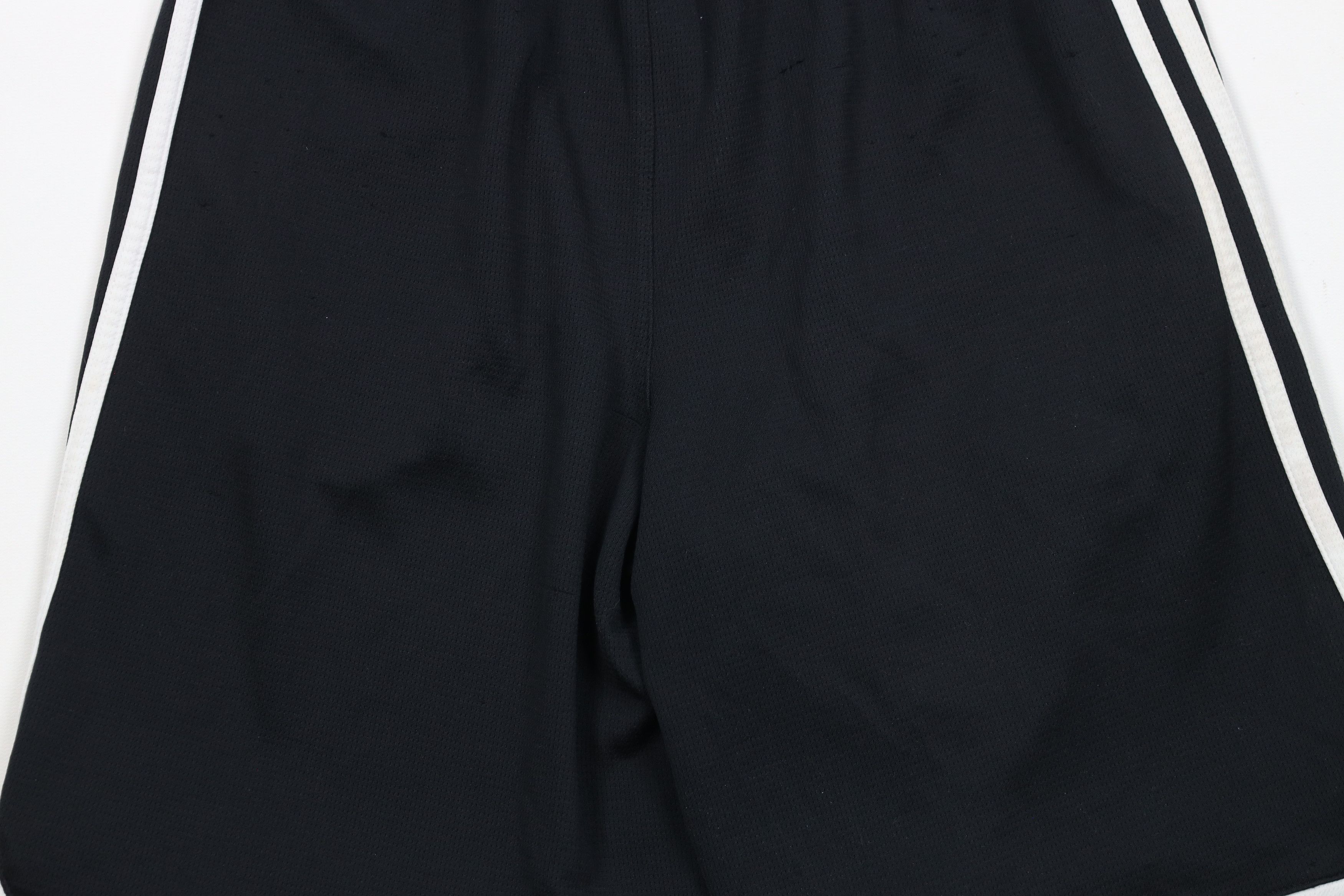 Adidas × Vintage Vintage Adidas Spell Out Running Soccer Shorts Black Size US 30 / EU 46 - 13 Thumbnail