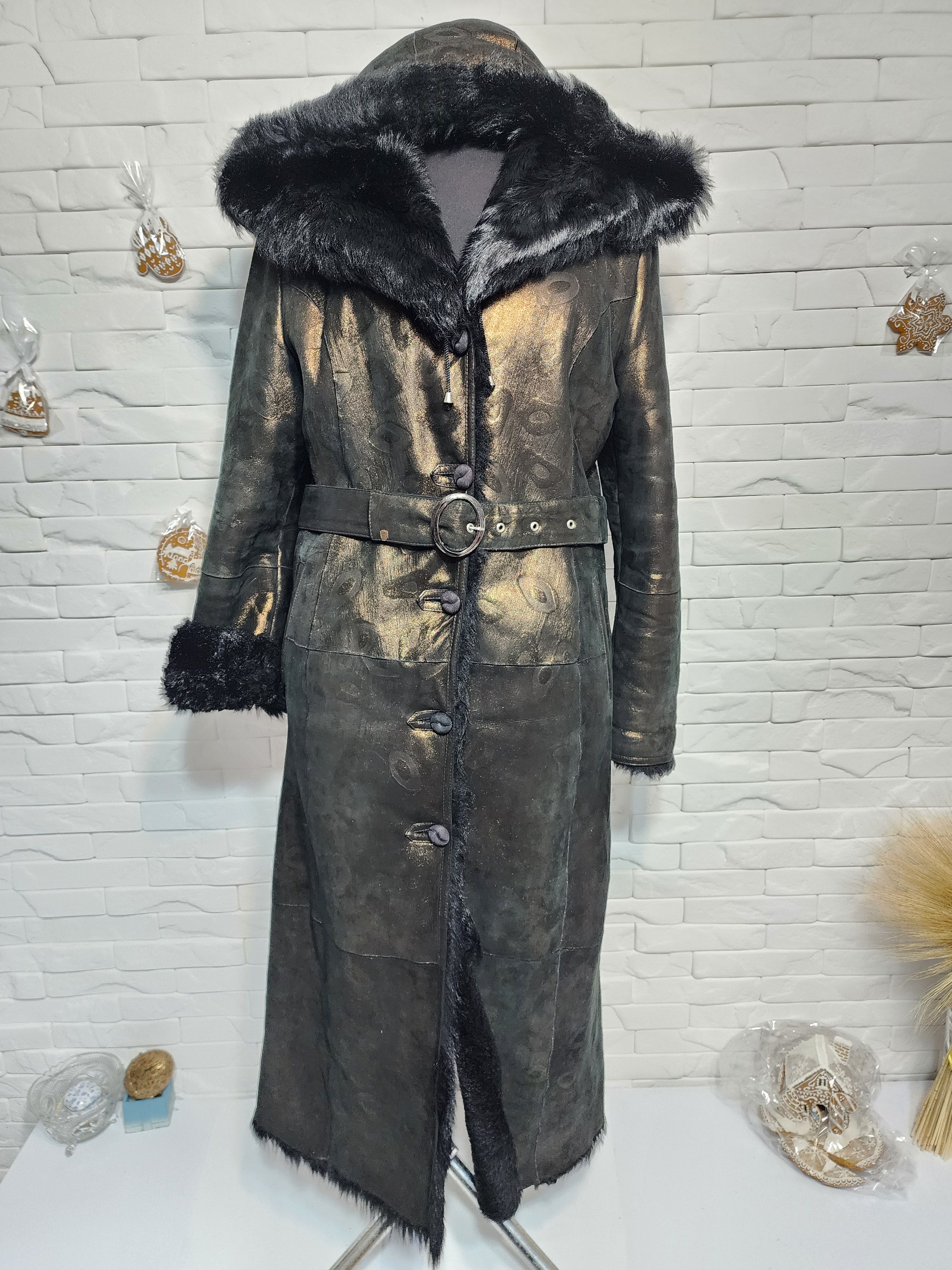 Uniqlo Bronze Sheepskin Hooded Coat: Leather Belted Outerwear Size XL / US 12-14 / IT 48-50 - 1 Thumbnail