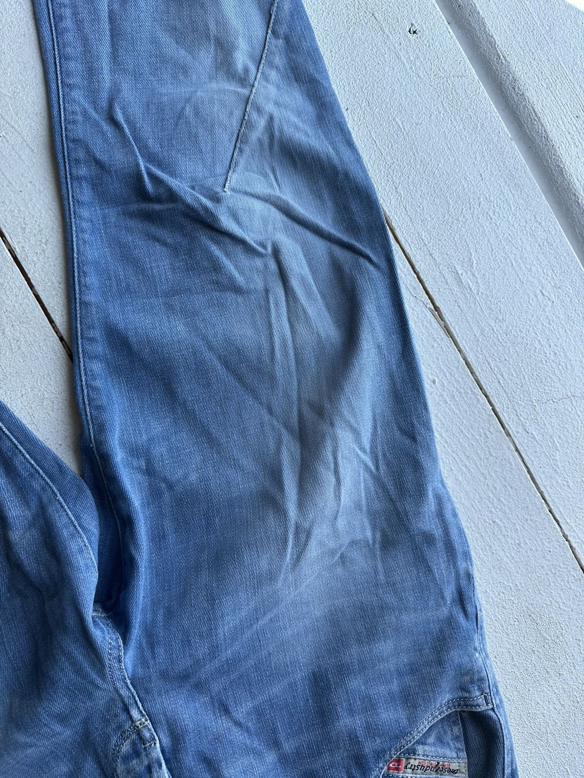 Diesel 🚨Gothic Diesel Regular Slim relax Flared Jeans Womens Size 27" / US 4 / IT 40 - 8 Thumbnail
