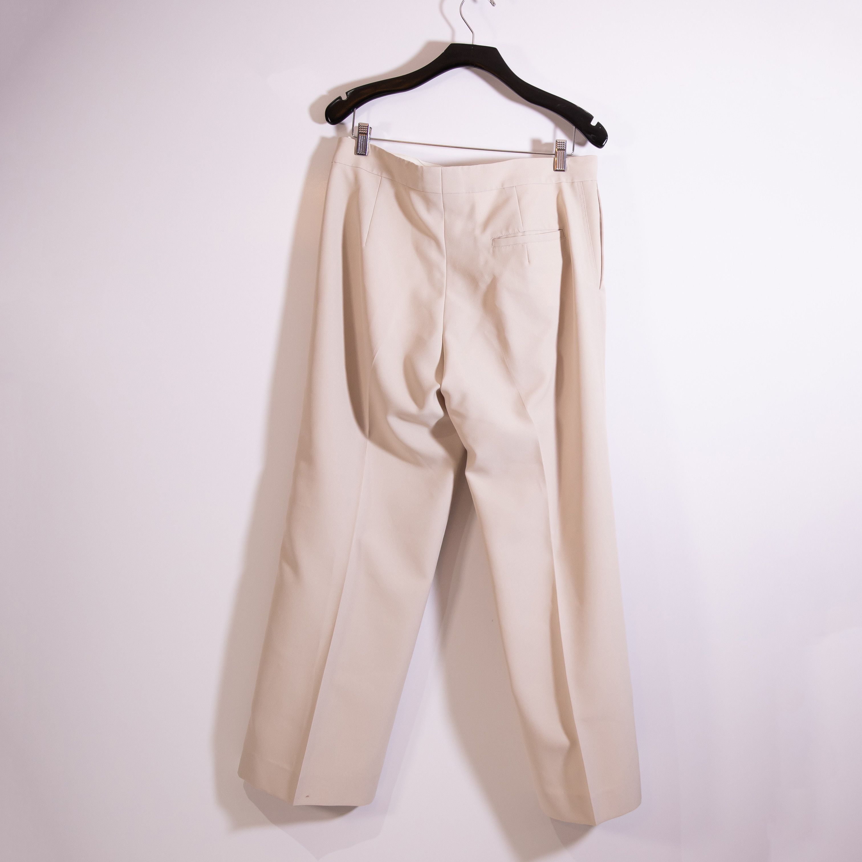 Celine Celine Women's Mid Rise Straight Leg Front Size 32" / US 10 / IT 46 - 5 Thumbnail