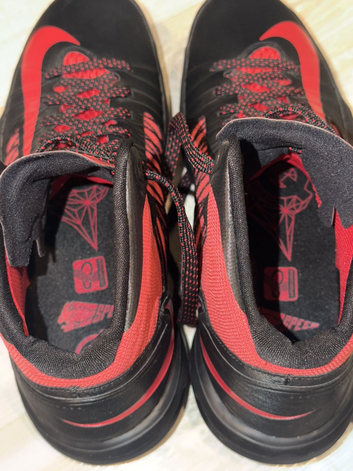 Nike Hyperdunk 2012 Black+ Red Mid Basketball Trainers Shoes - UK 6 -  Athletic - Salisbury, Wiltshire | Facebook Marketplace | Facebook, image size:1200x1600