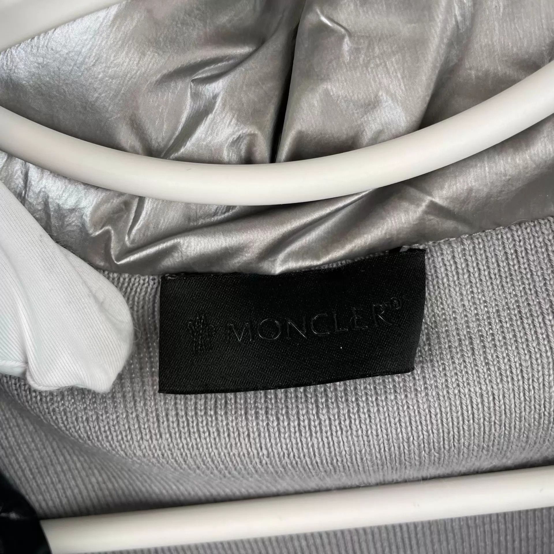 Moncler Moncler Silver Color Blocked Puffer Jacket Size XS / US 0-2 / IT 36-38 - 3 Thumbnail