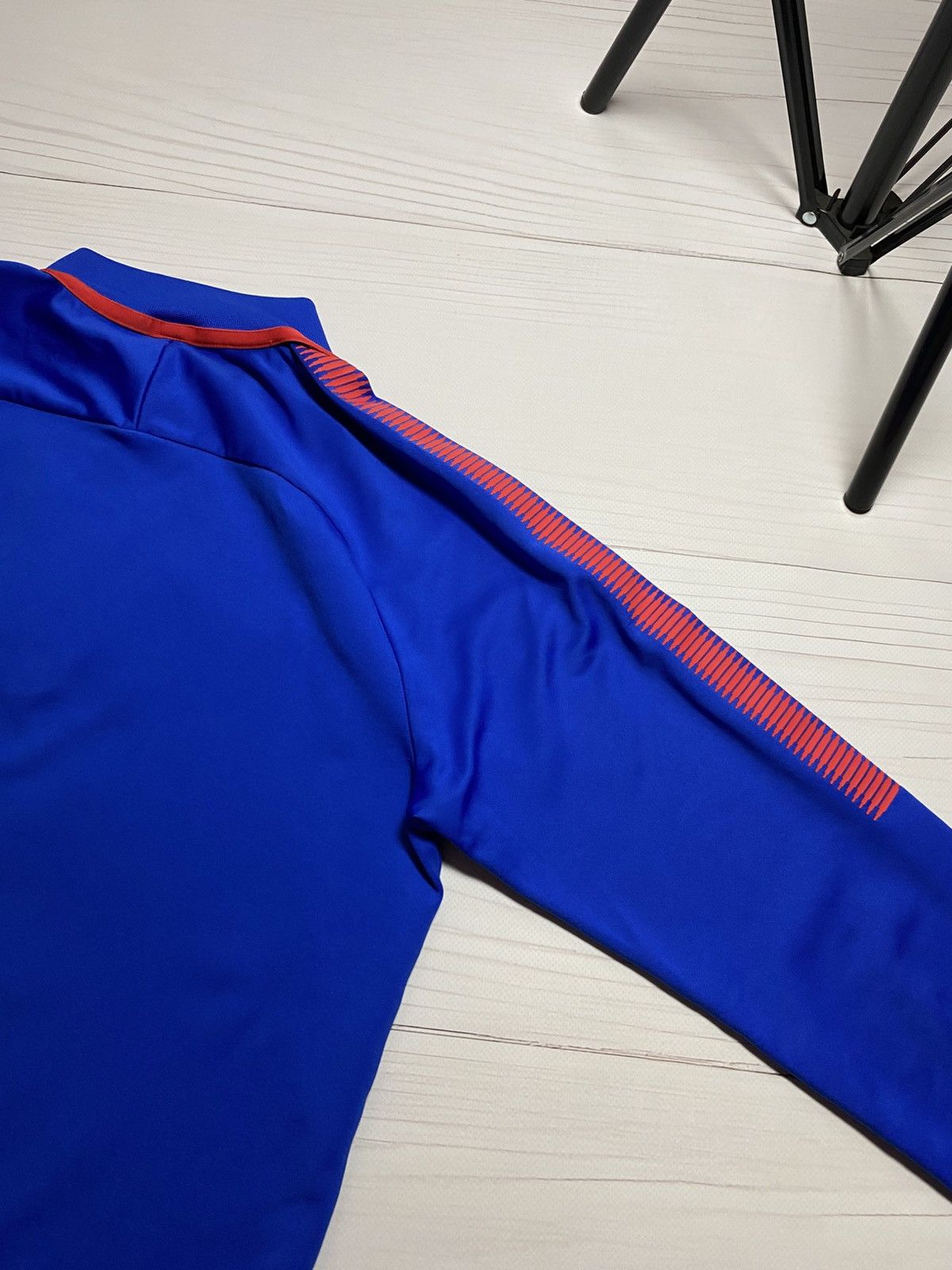 Nike Nike PSG Paris Saint-Germain 2018 1/4 zip training jersey Size US S / EU 44-46 / 1 - 20 Thumbnail