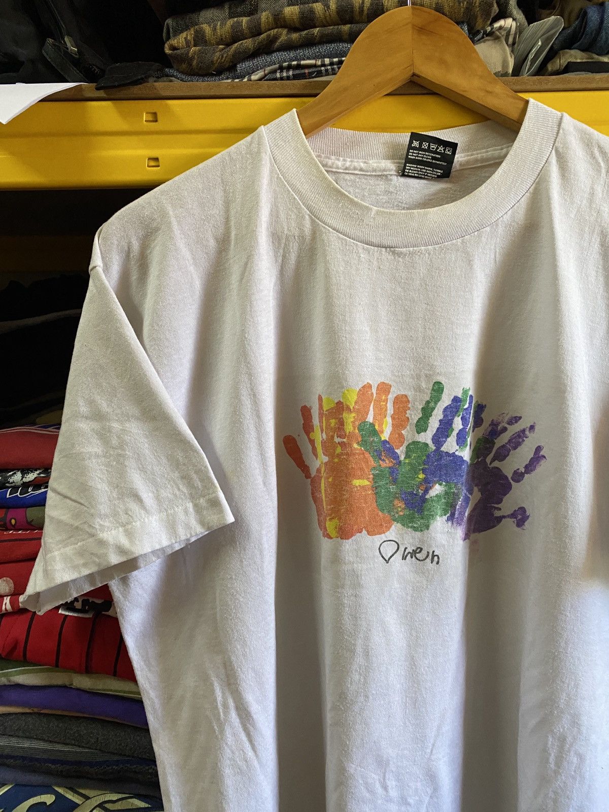 Vintage Vintage 90s ARTWORK cool finger palm paint water colour USA Size US XL / EU 56 / 4 - 4 Thumbnail