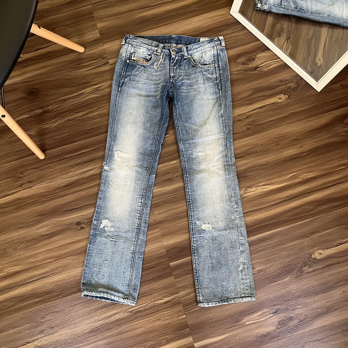 Diesel Diesel industry Doozy distressed blue wash jeans Size 27" / US 4 / IT 40 - 1 Thumbnail