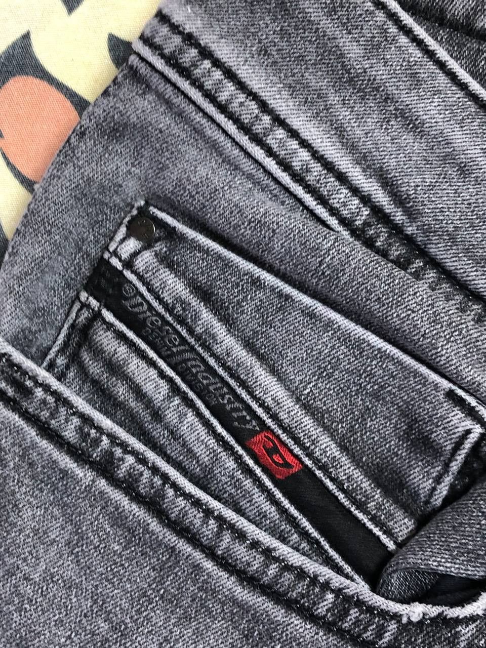Diesel × Vintage Vintage Diesel 90’s Y2K Style Baggy Wide Denim Jeans Pants Size US 32 / EU 48 - 13 Thumbnail