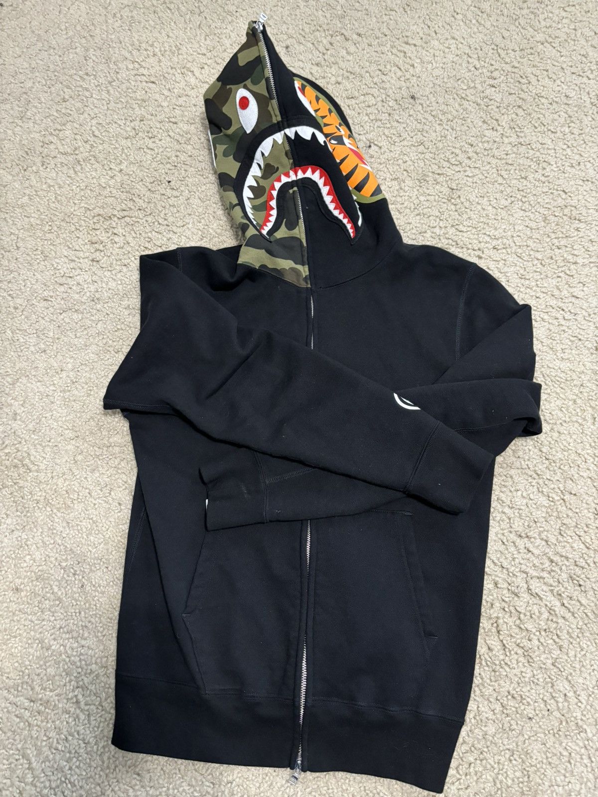 2024 Bape shark hoodie black size medium