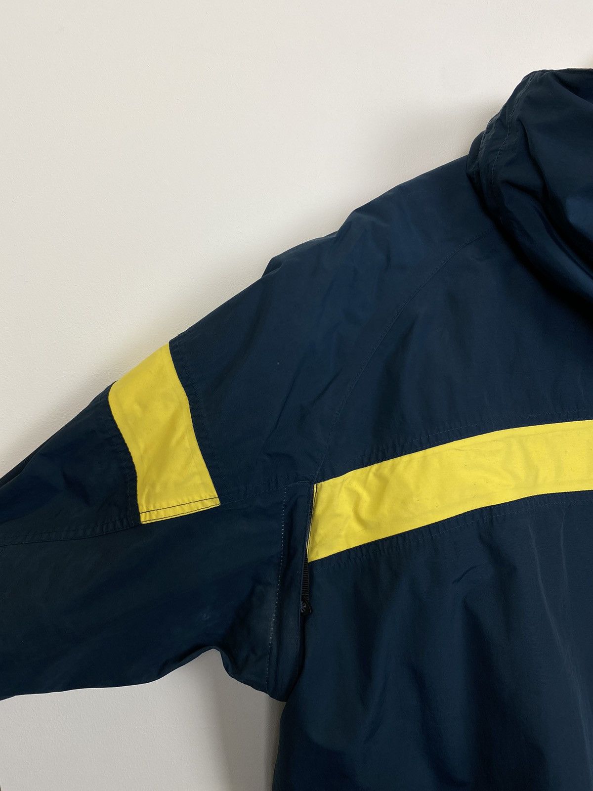 Nike Hype Vintage Y2K Nike Acg Outer Layer Couche Externe Jacket Size US L / EU 52-54 / 3 - 24 Thumbnail