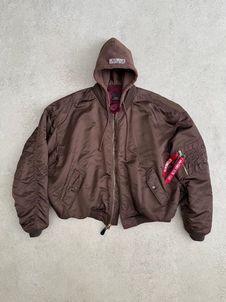 Vetements Vetements SS17 Bomber Jacket Size US S / EU 44-46 / 1 - 1 Thumbnail