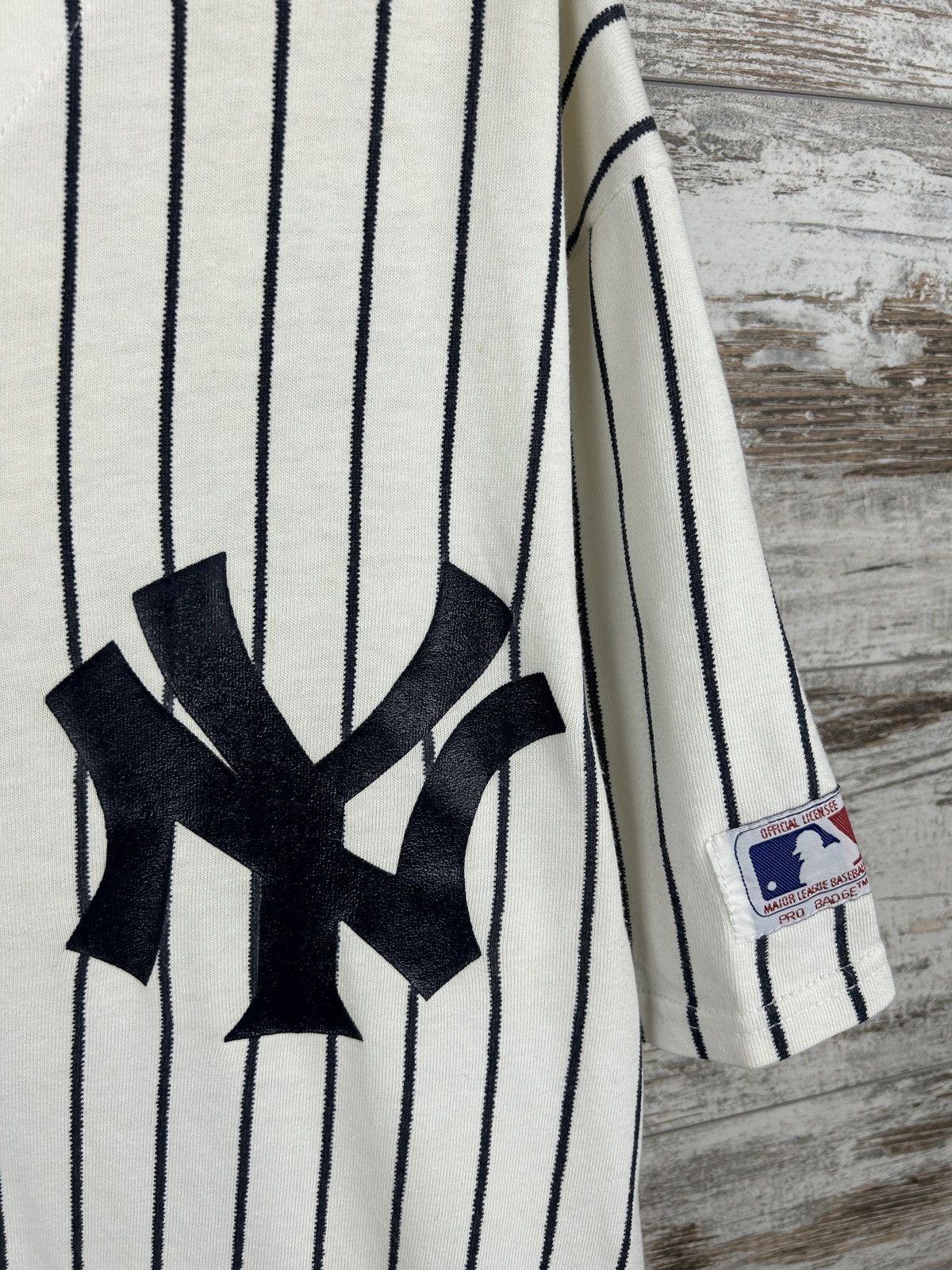 New York Yankees Mens Vintage New York Yankees Jersey T-shirt tee streetwear Size US XL / EU 56 / 4 - 8 Thumbnail
