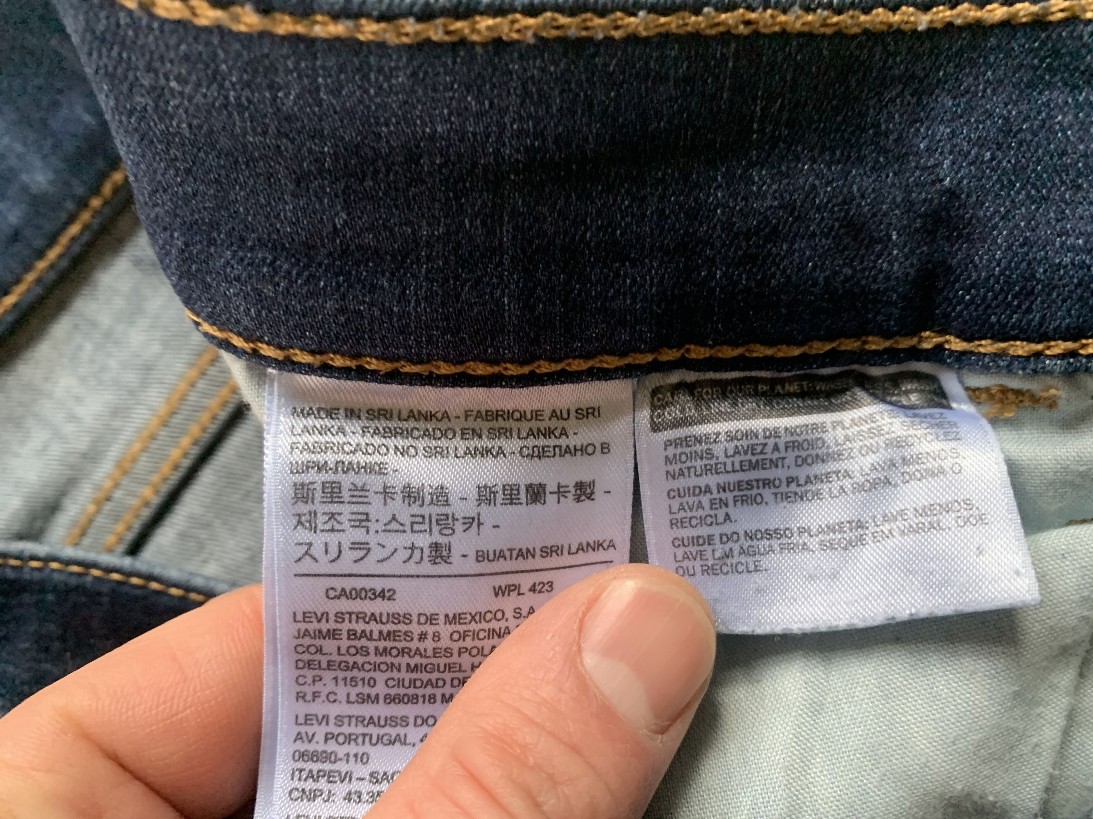 Levi's Women’s Levis 710 Super Skinny Jeans Size 27" / US 4 / IT 40 - 9 Thumbnail