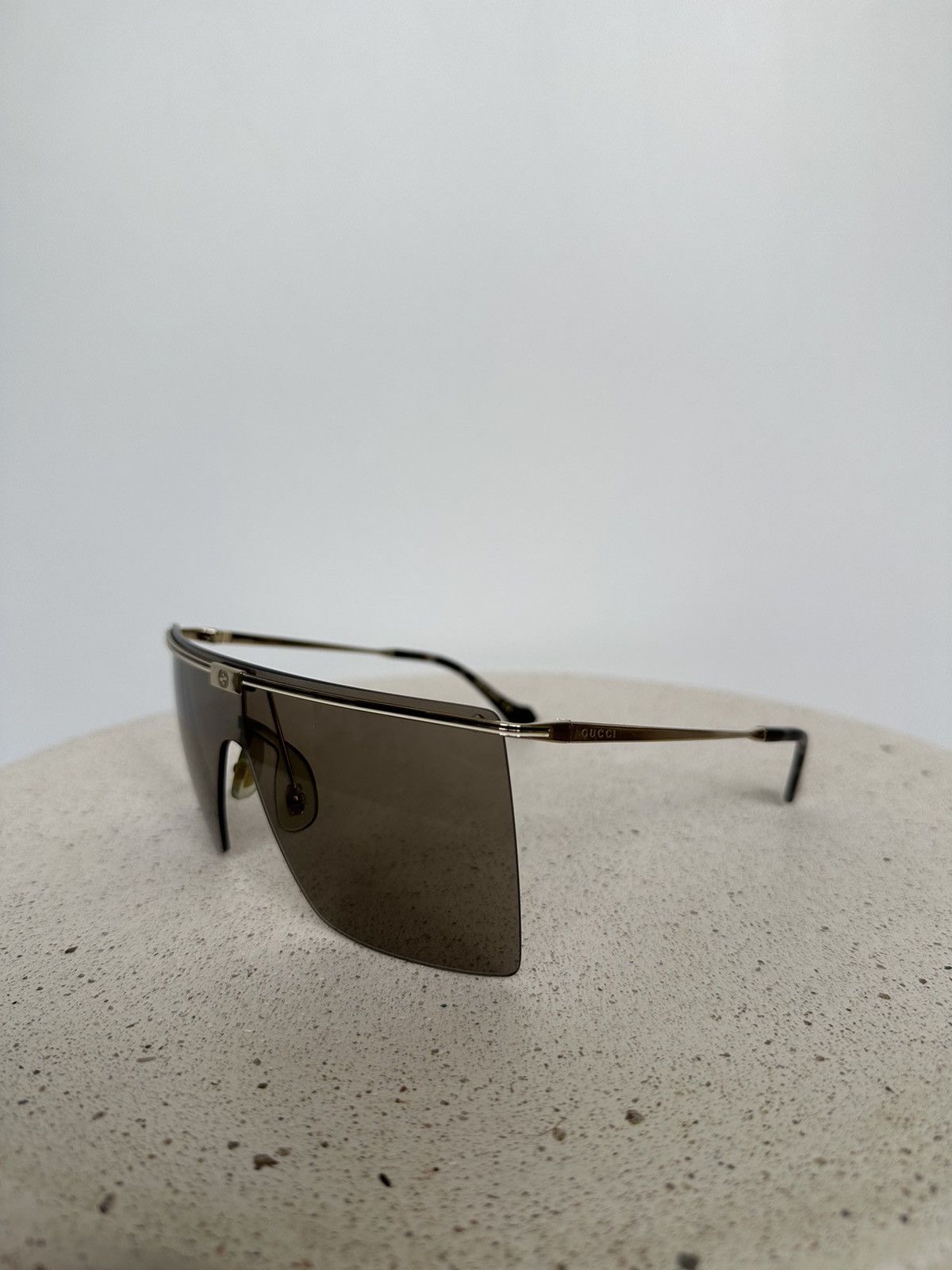 Gucci Gucci GG1086S 002 unisex shield sunglasses Size ONE SIZE - 4 Thumbnail