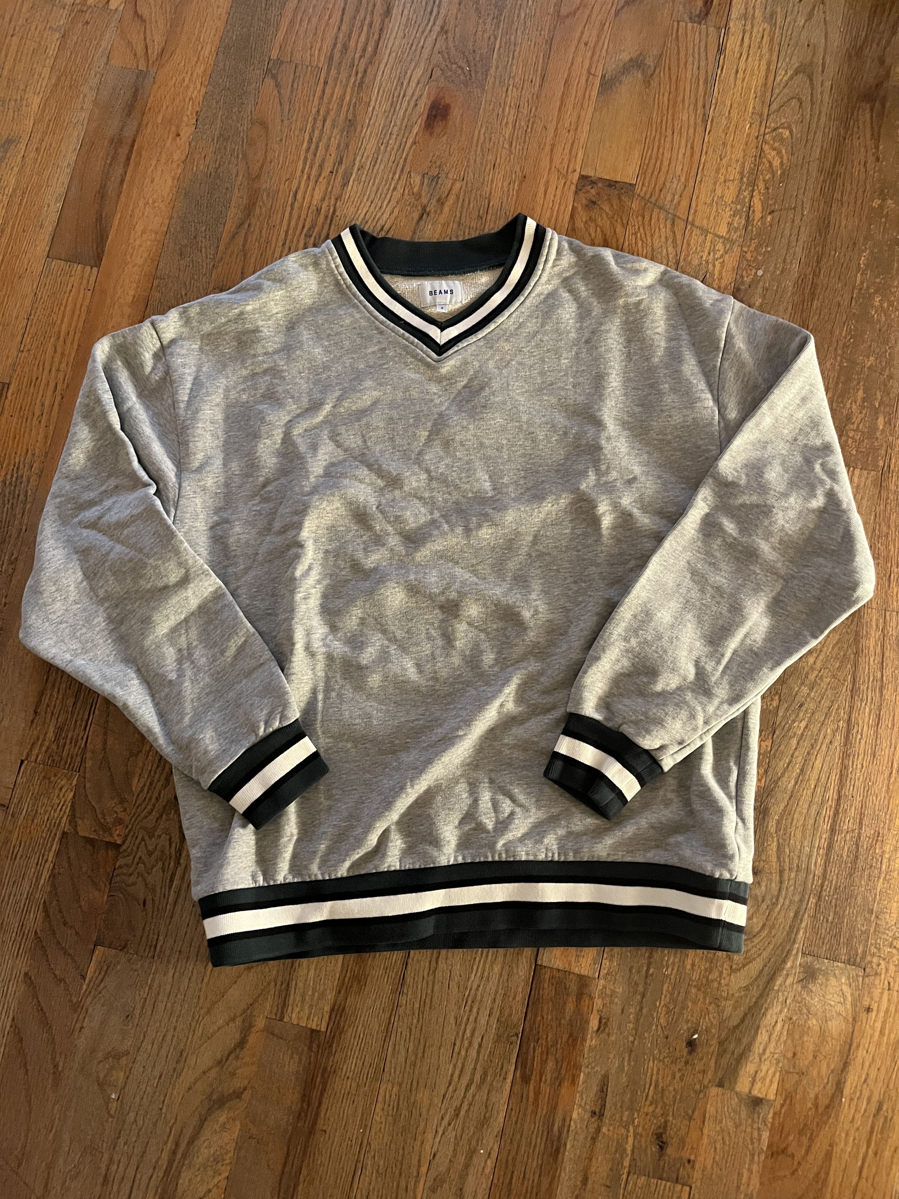 Beams Japan Beams Collegiate V-Neck Sweatshirt Size US S / EU 44-46 / 1 - 1 Thumbnail