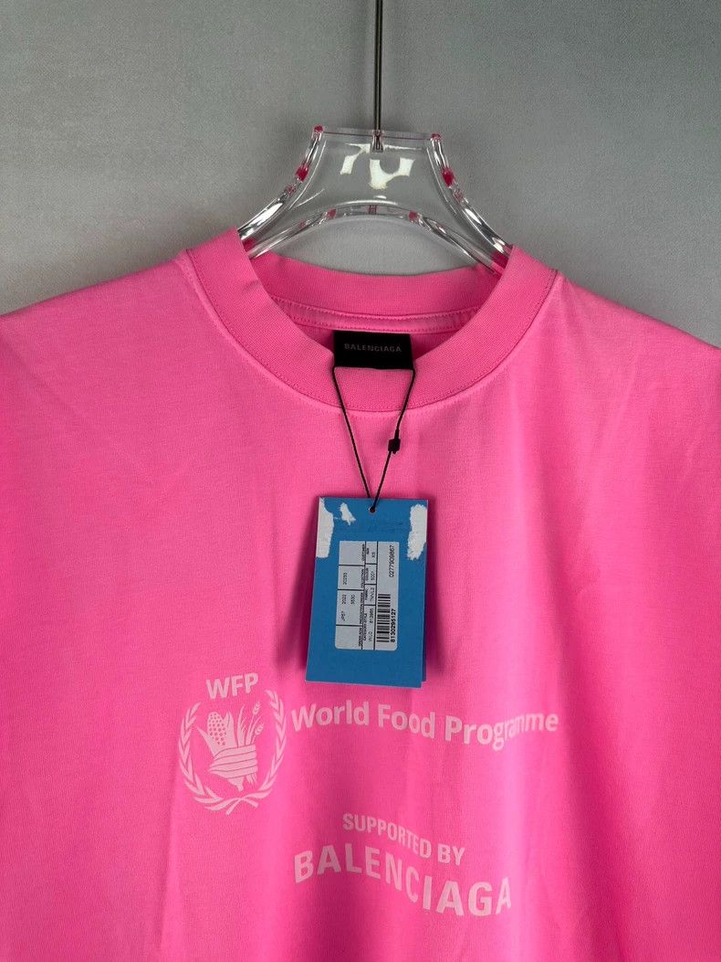 Balenciaga Balenciaga Pink WFP printed short sleeves 2502-Nextarrow Size US S / EU 44-46 / 1 - 3 Thumbnail