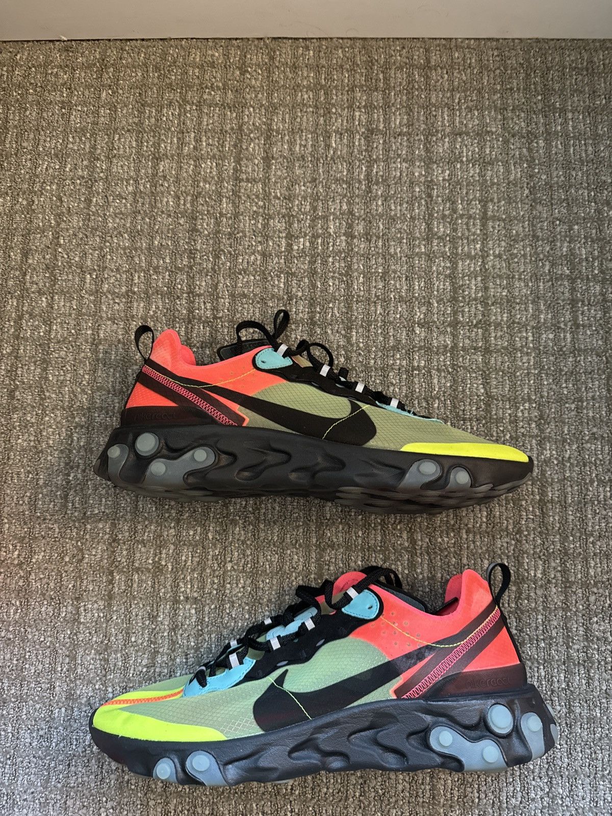 image of Nike React Element 87 Shoes in Green, Men's (Size 10.5)