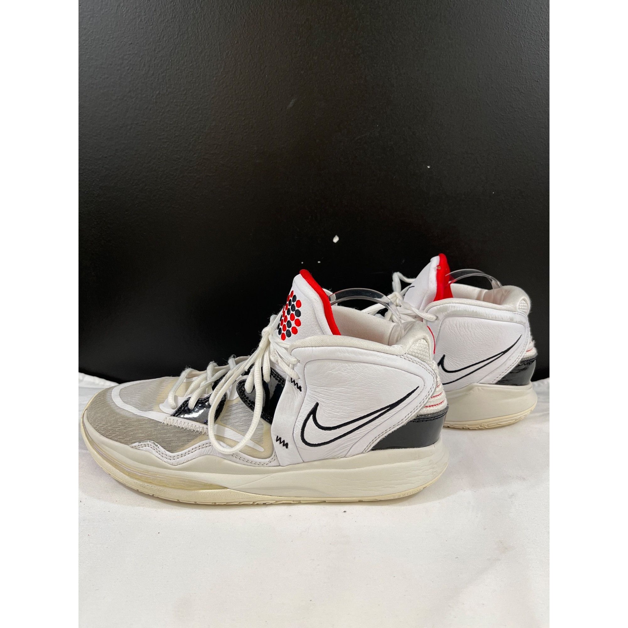 Nike Nike Kyrie Infinity CZ0204-101 Men's White Basketball Sneake Size US 10 / EU 43 - 5 Thumbnail
