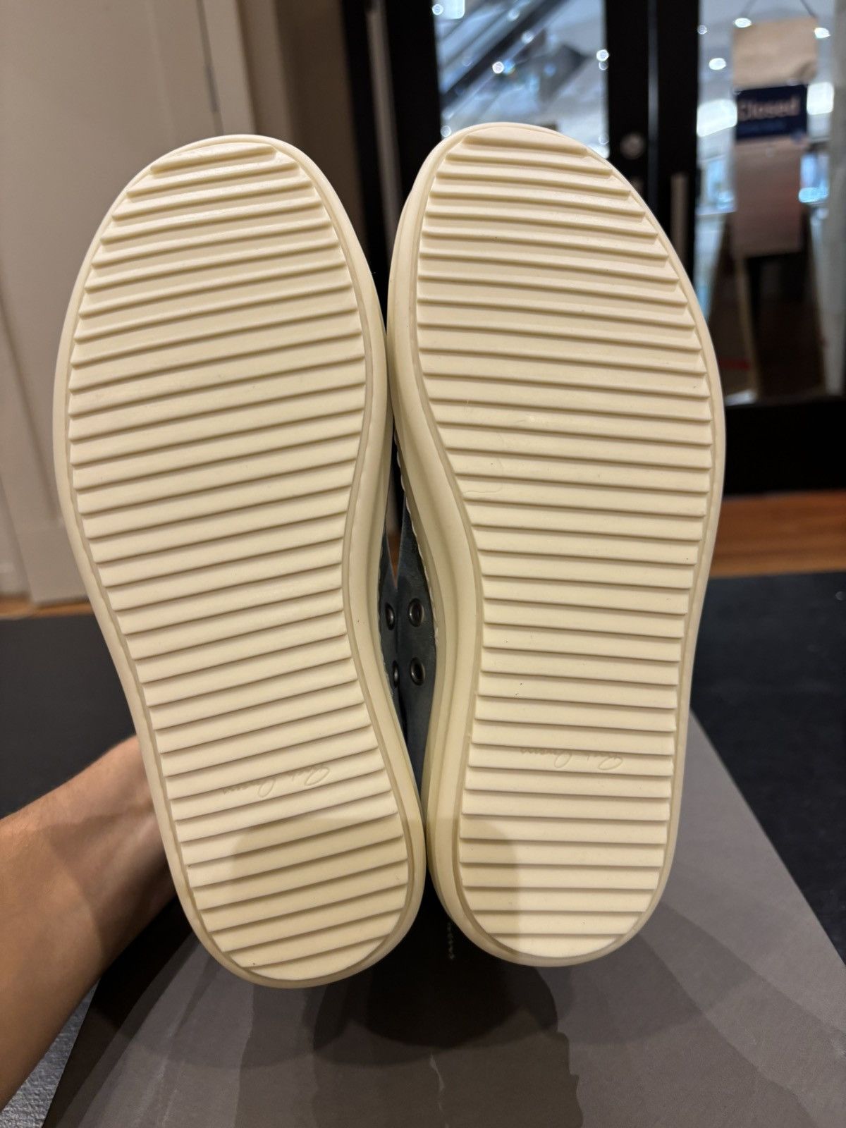 Rick Owens Rick Owens Ramones Low ‘Mouthwash/Milk’ Size US 6.5 / IT 36.5 - 5 Thumbnail