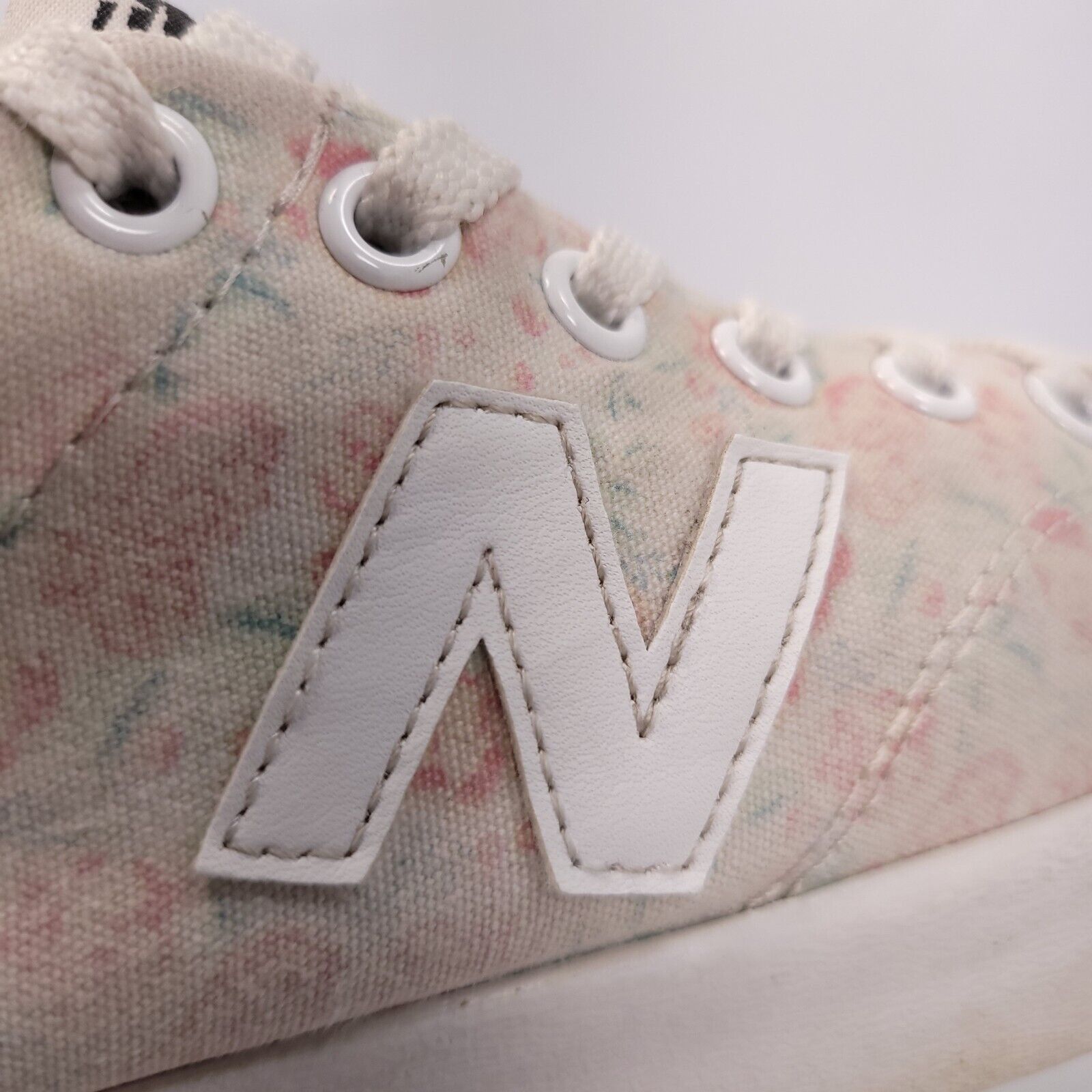 New Balance New Balance 210 Athletic Shoe Womens Size 8 AW210FLW Pink Size US 8 / IT 38 - 8 Thumbnail