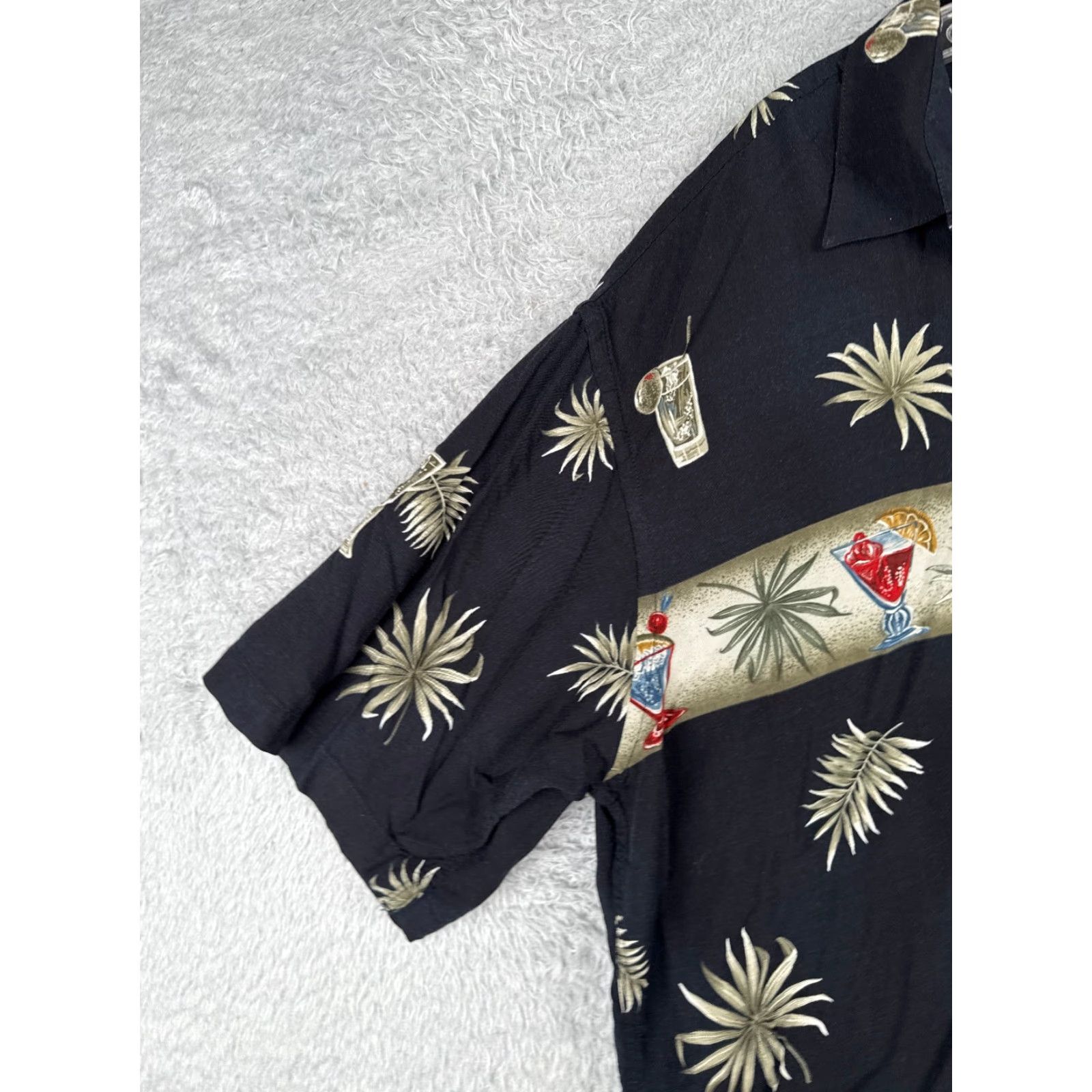 Pierre Cardin Pierre Cardin Shirt Adult 2XL XXL Black Floral Hawaiian 100% Rayon Button-Up Cocktails Size US XXL / EU 58 / 5 - 3 Thumbnail