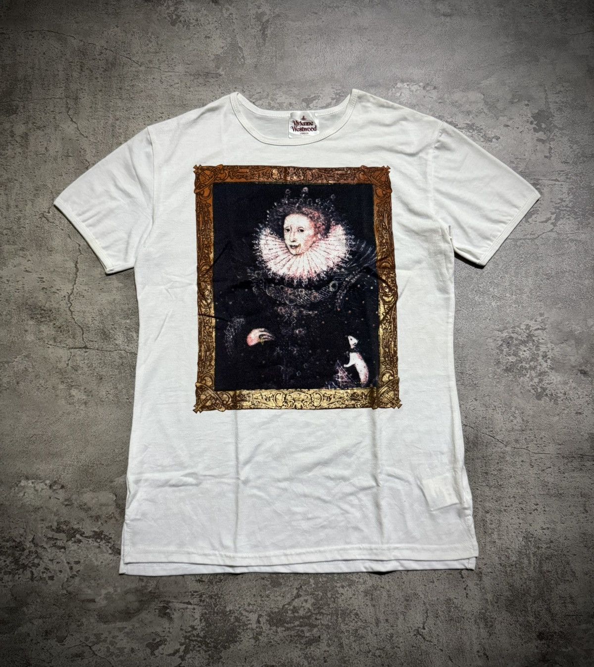 Vivienne Westwood VIVIENNE WESTWOOD QUEEN ELIZABETH TSHIRT Size US M / EU 48-50 / 2 - 1 Thumbnail